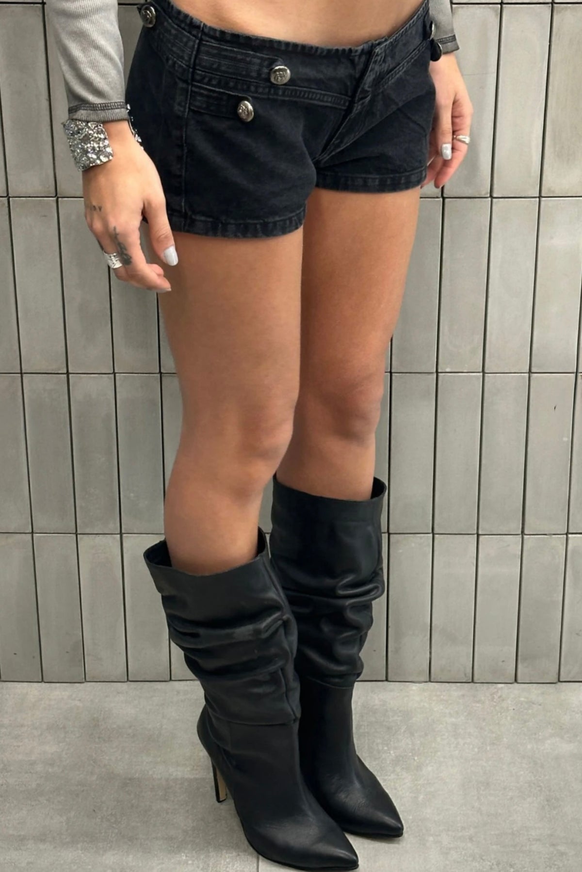 SHORT NAPOLEON 02