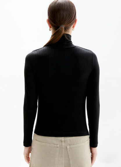 POLERA UTTHE