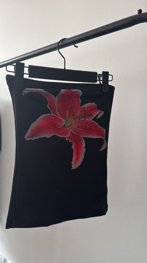 TOP FLOWER