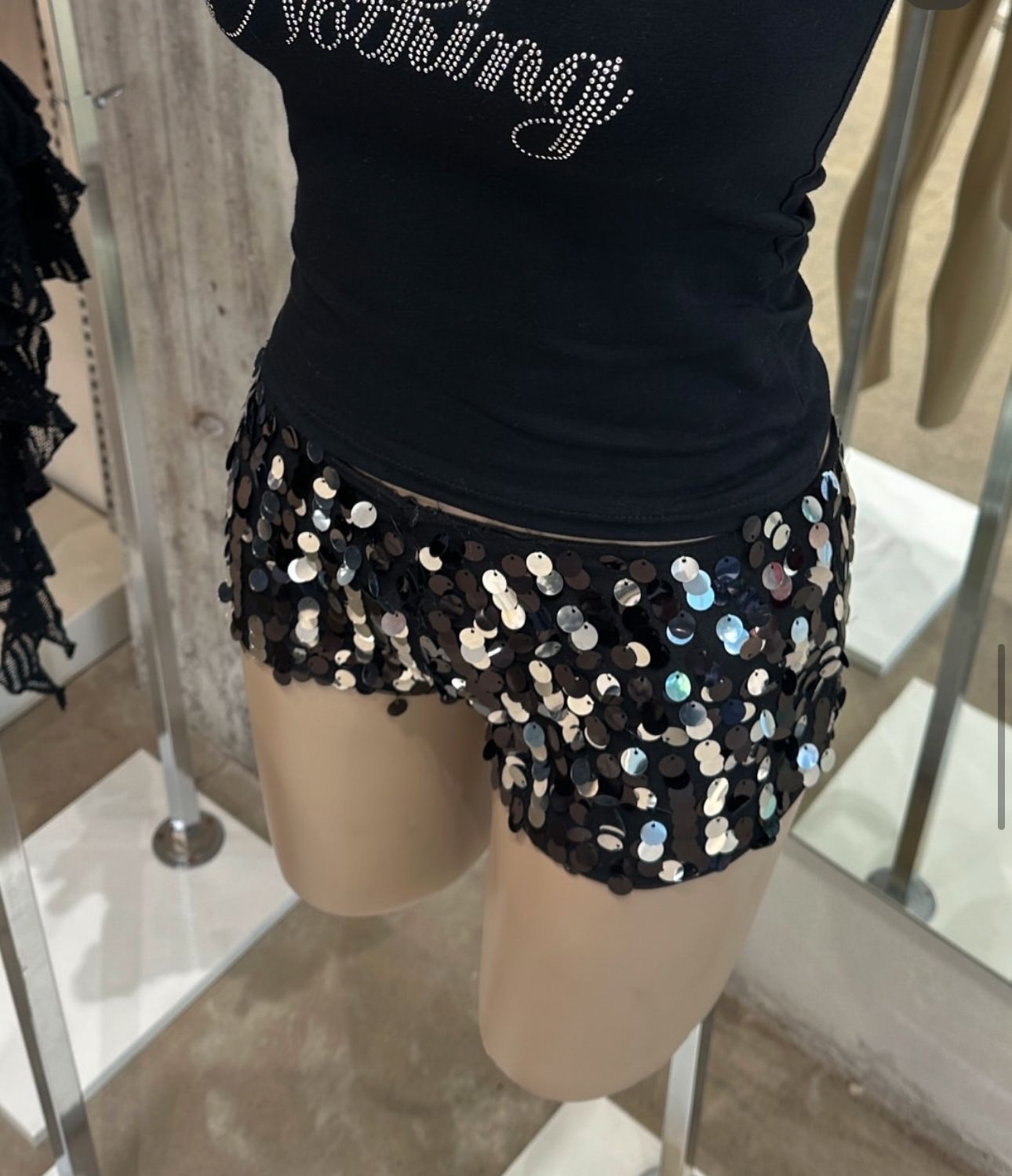 MICRO SHORT LENTEJUELAS - Imagen 2